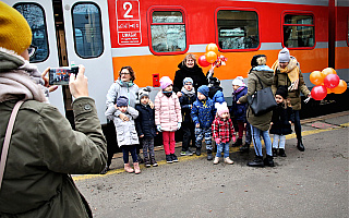 Poznali zawód kolejarza i mogli uruchomić lokomotywę. Dzieci z wizytą u olsztyńskich kolejarzy